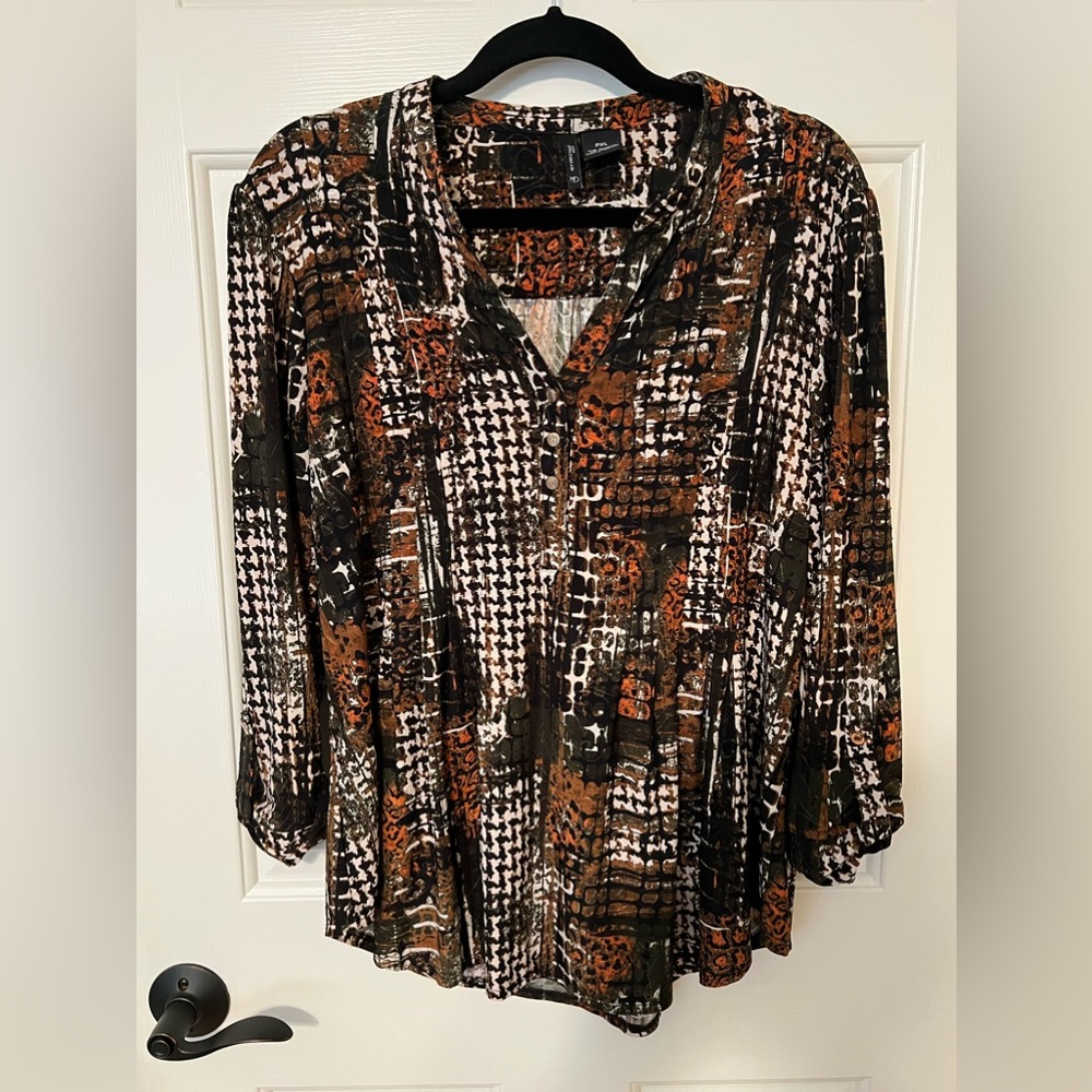 New Direction PXL blouse fun animal prints